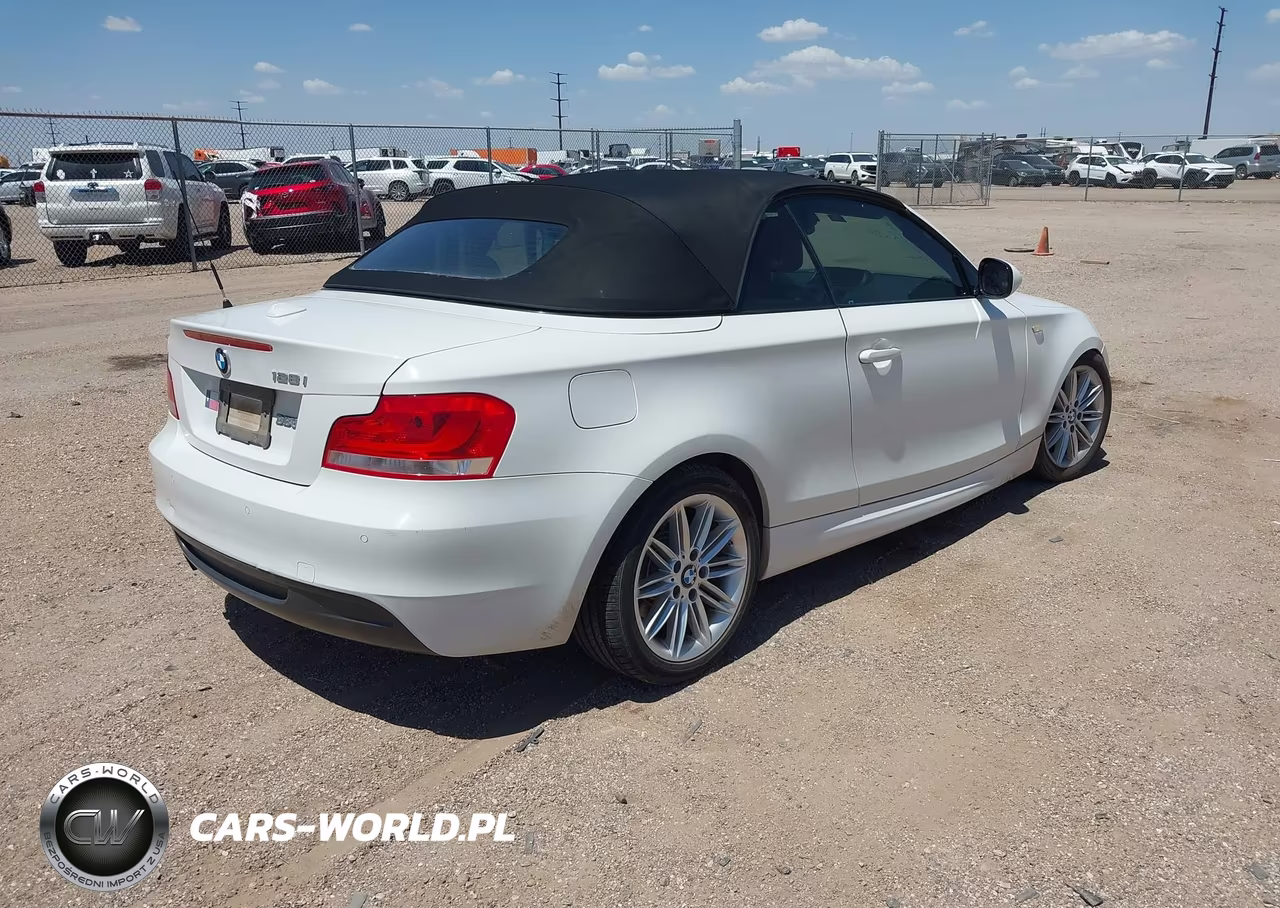 2012 BMW 128I VIN:WBAUL7C54CVM82632 - 4