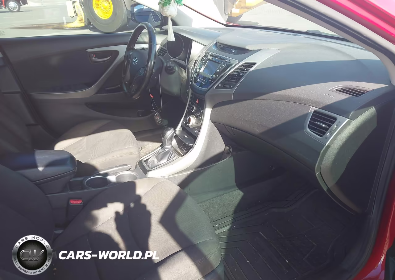 2016 Hyundai Elantra Value Edition VIN:KMHDH4AE7GU577019 - 5