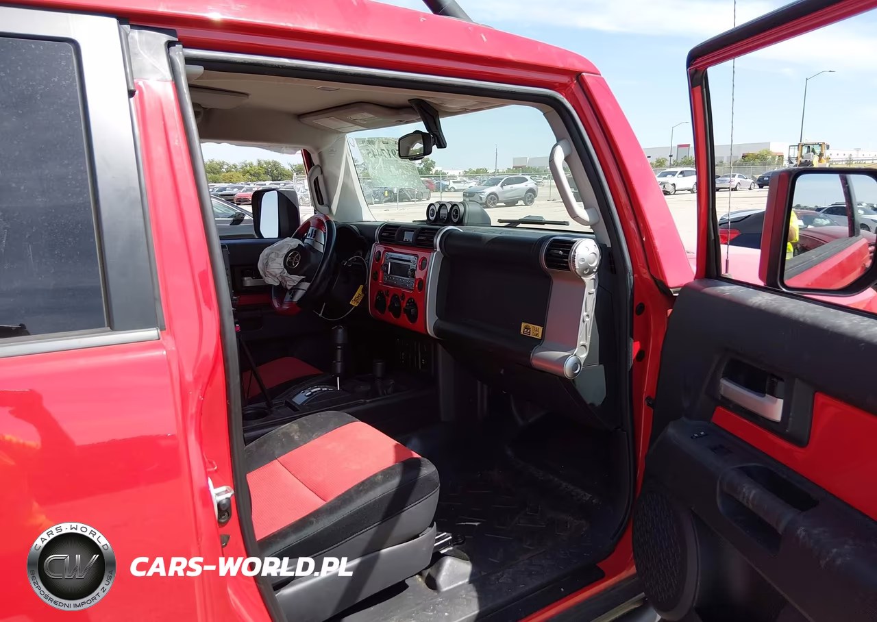 2012 Toyota Fj Cruiser VIN:JTEBU4BF6CK132304 - 5