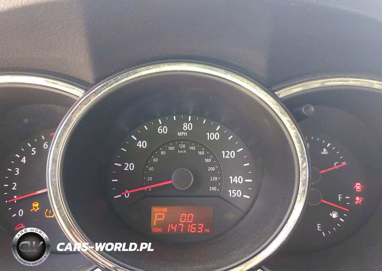 2013 Kia Sorento Lx VIN:5XYKT3A15DG380526 - 7