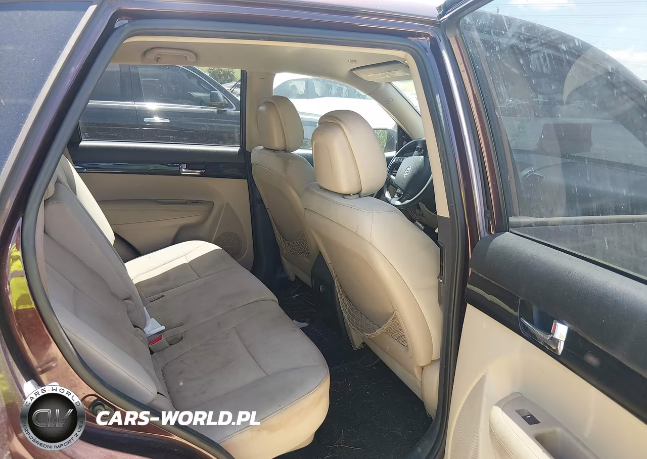 2013 Kia Sorento Lx VIN:5XYKT3A15DG380526 - 8
