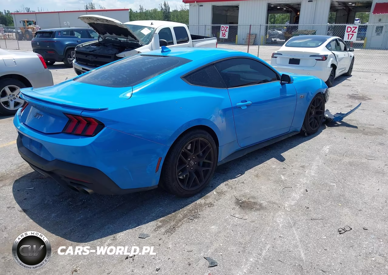 2024 Ford Mustang Gt Premium Fastback VIN:1FA6P8CF3R5420880 - 4