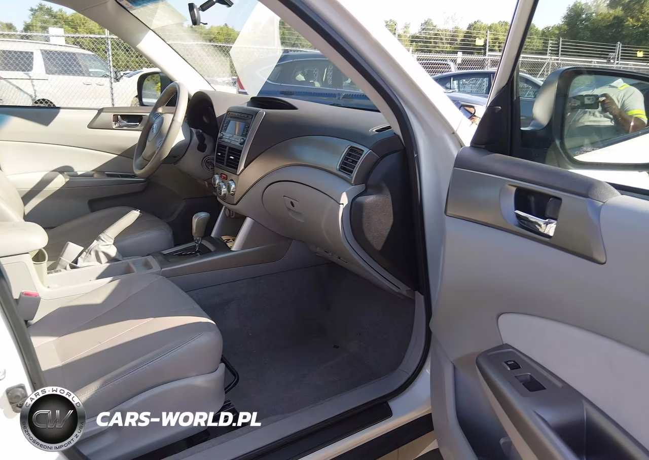 2010 Subaru Forester 2.5X Limited VIN:JF2SH6DC4AH765452 - 5