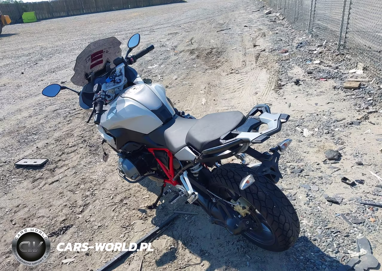 2018 BMW R1200 Rs VIN:WB10A1509JZ379487 - 3