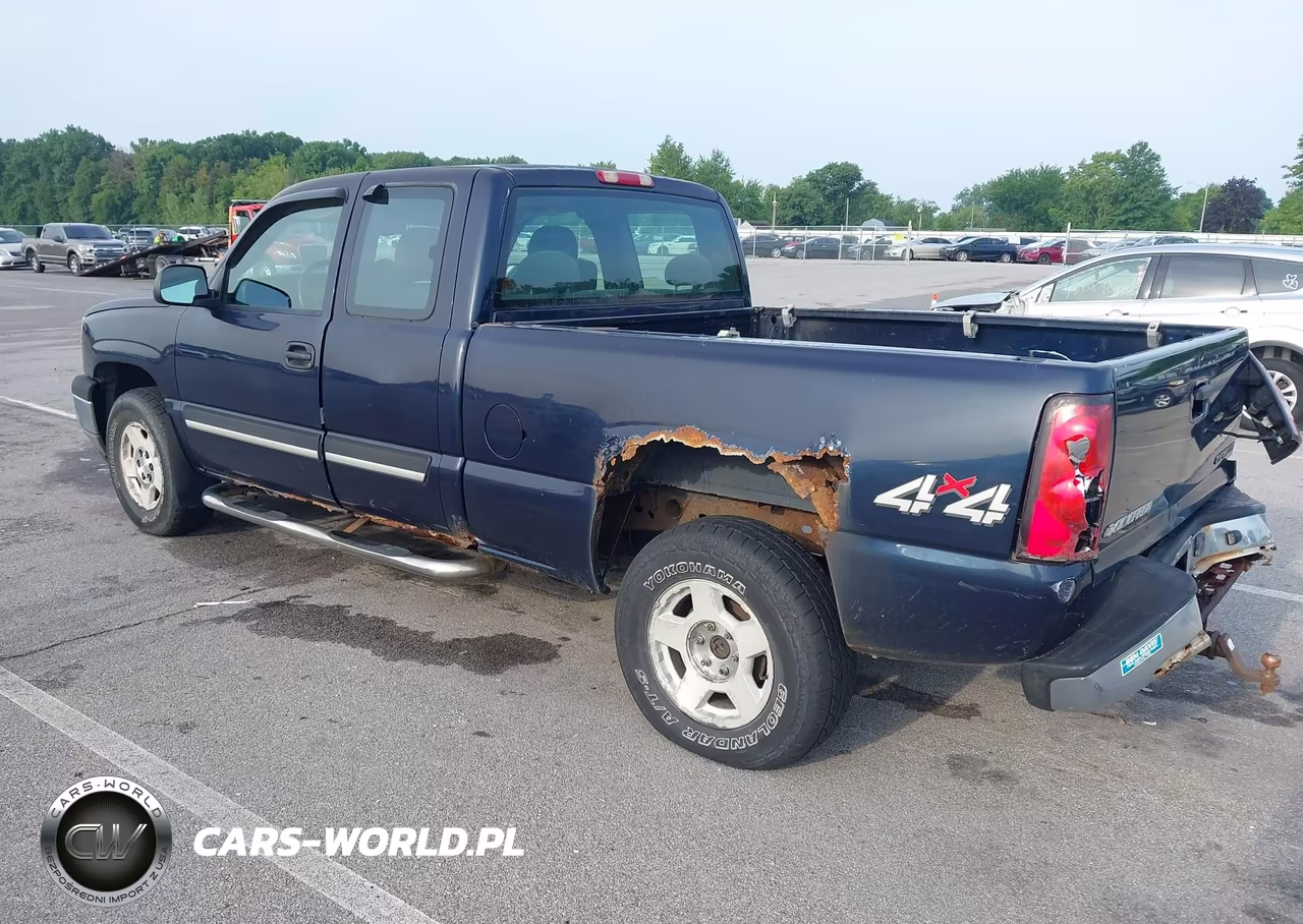 2005 Chevrolet Silverado 1500 Ls VIN:1GCEK19BX5E213560 - 3