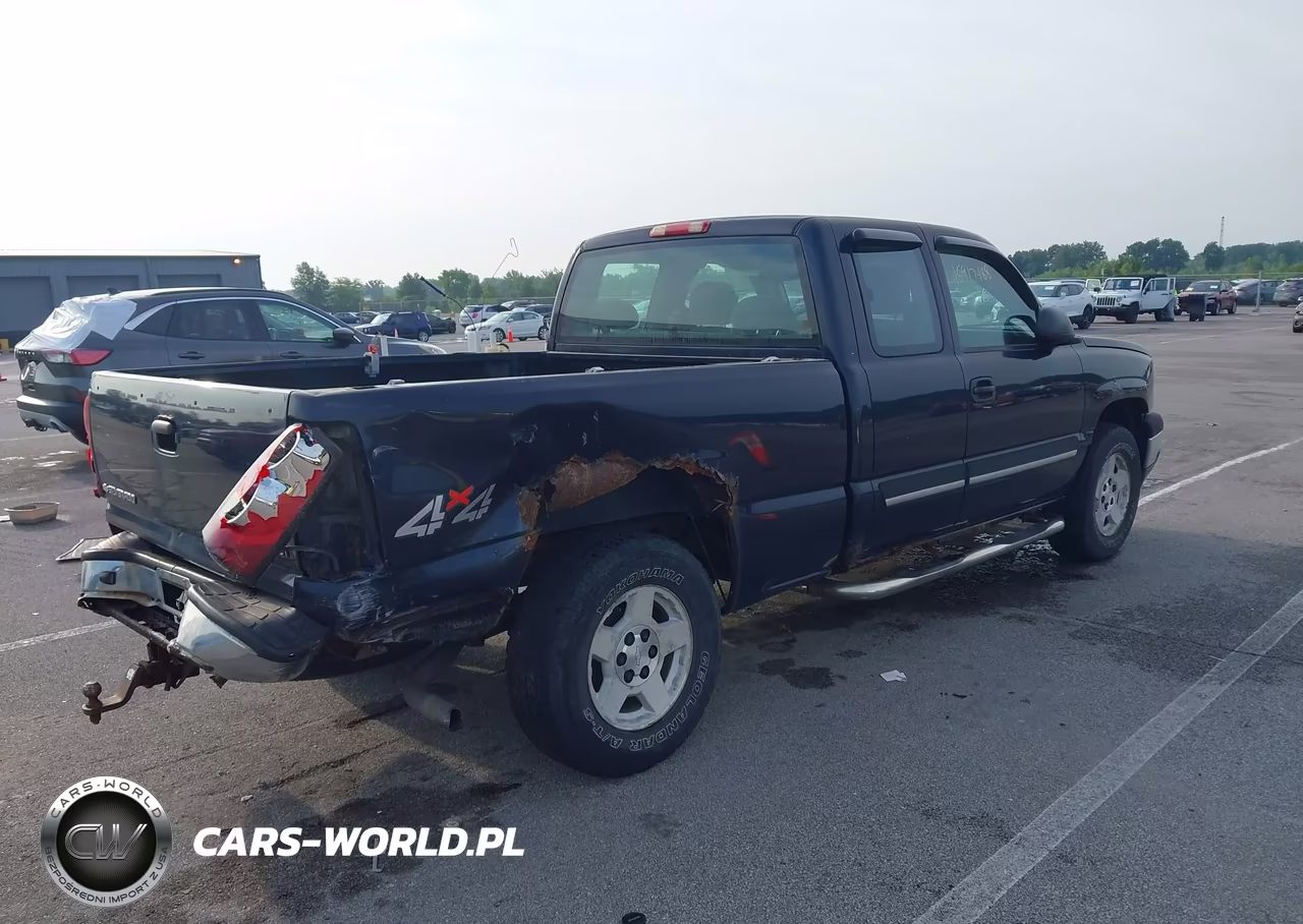 2005 Chevrolet Silverado 1500 Ls VIN:1GCEK19BX5E213560 - 4