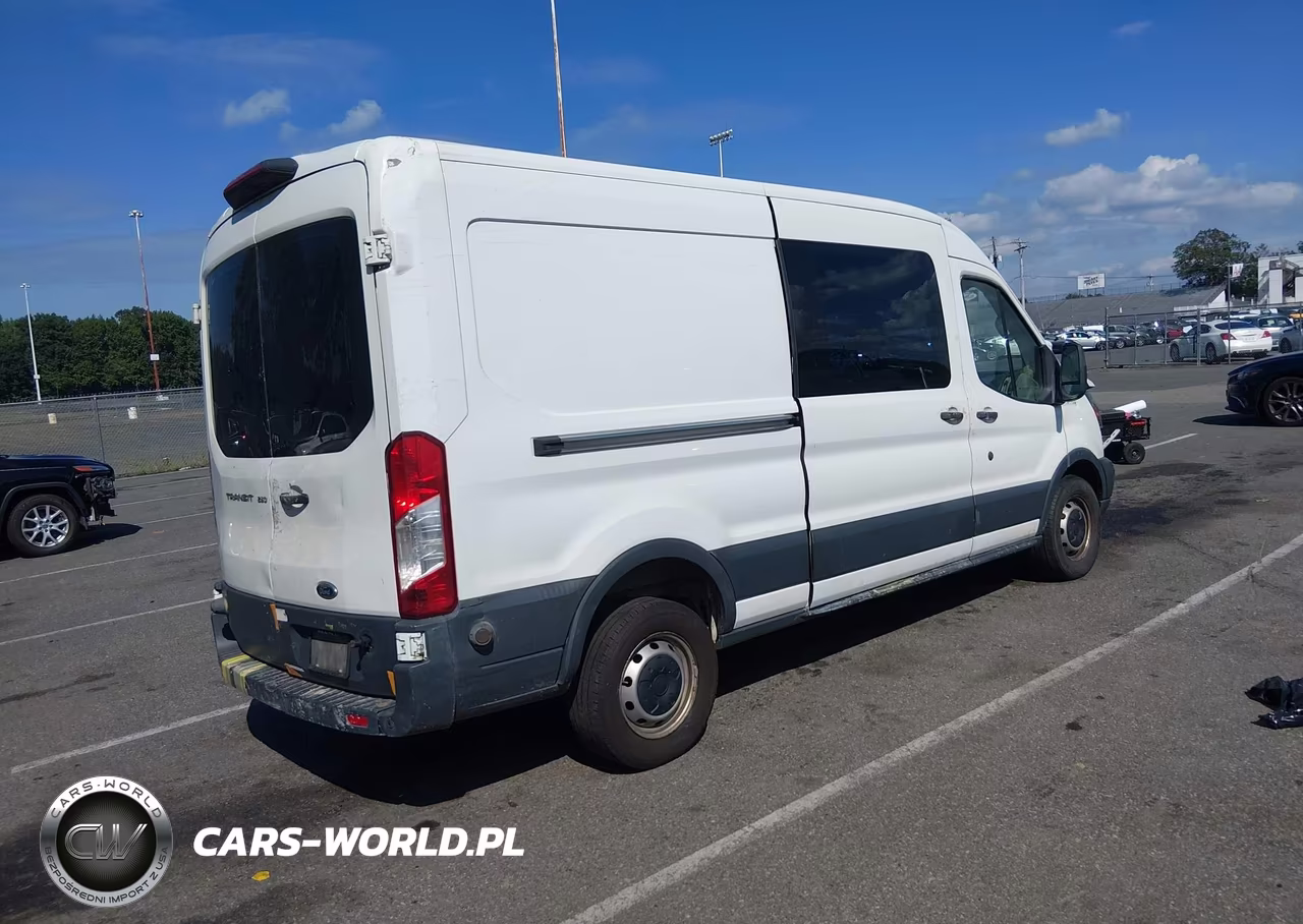 2018 Ford Transit-250 VIN:1FTYR2CM0JKA54729 - 4