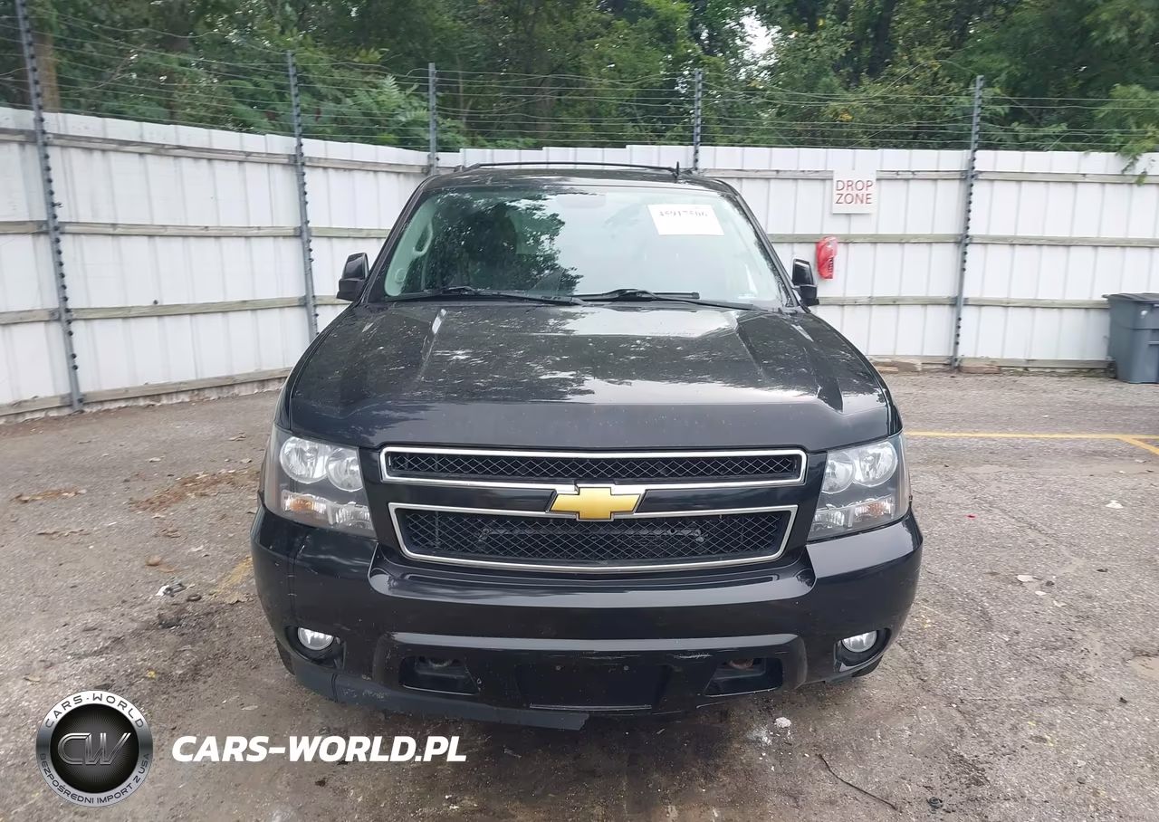 2012 Chevrolet Suburban Lt VIN:1GNSKJE70CR314740 - 12