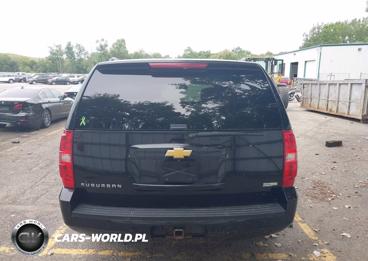 2012 Chevrolet Suburban Lt VIN:1GNSKJE70CR314740 - 16