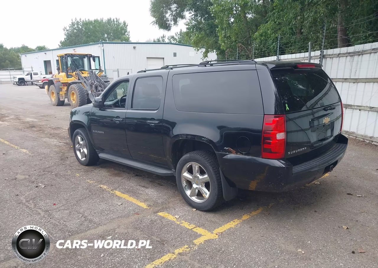 2012 Chevrolet Suburban Lt VIN:1GNSKJE70CR314740 - 3