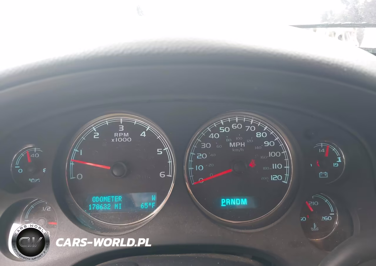 2012 Chevrolet Suburban Lt VIN:1GNSKJE70CR314740 - 7