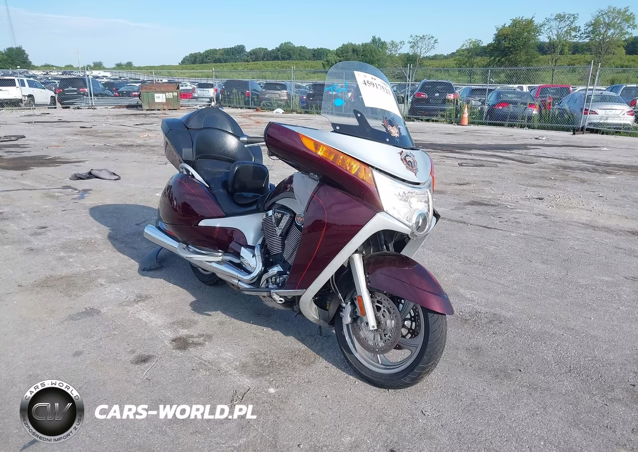 2008 Victory Motorcycles Vision Deluxe – zdjęcie 1 z 14