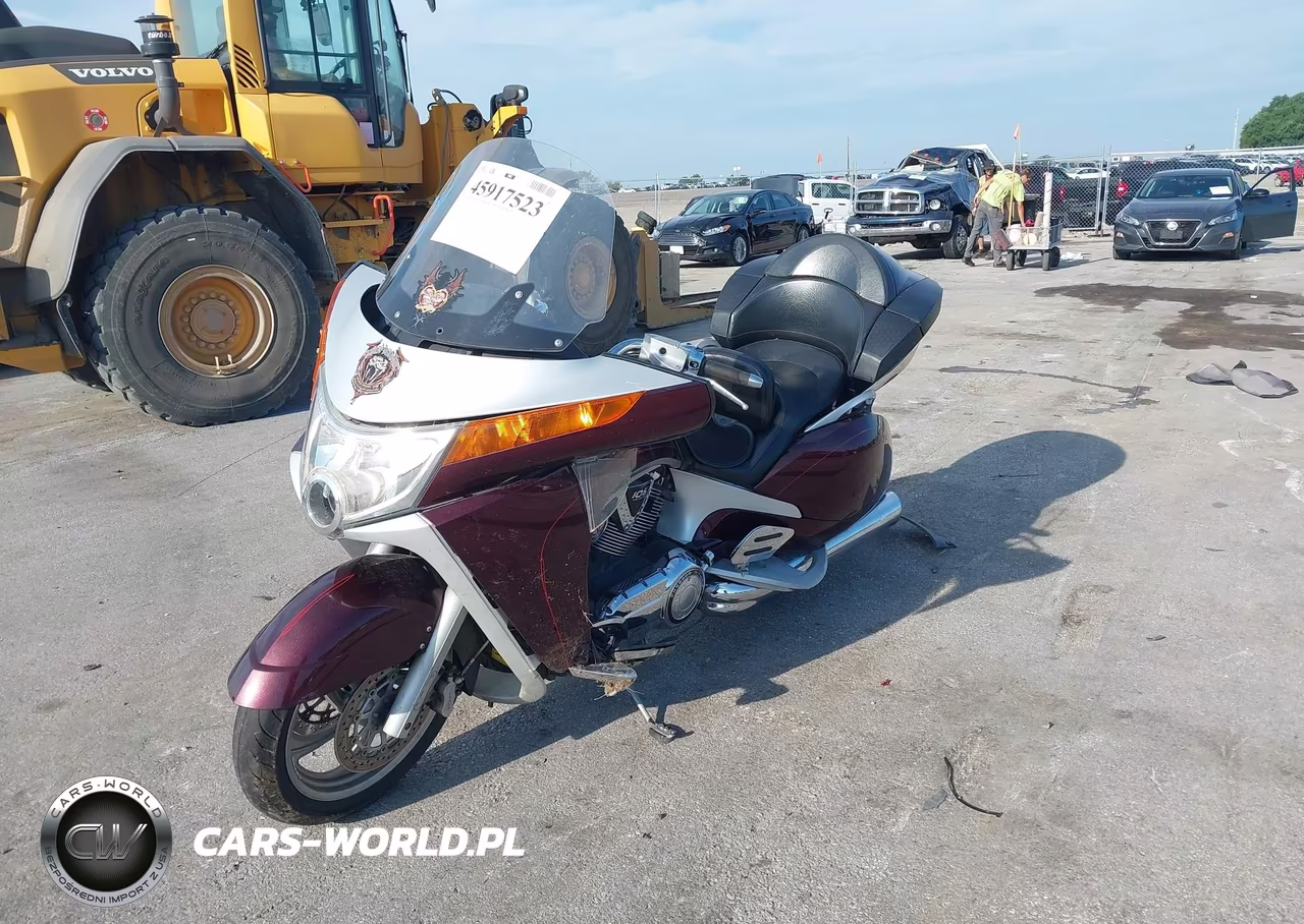 2008 Victory Motorcycles Vision Deluxe VIN:5VPSD36D883005726 - 2