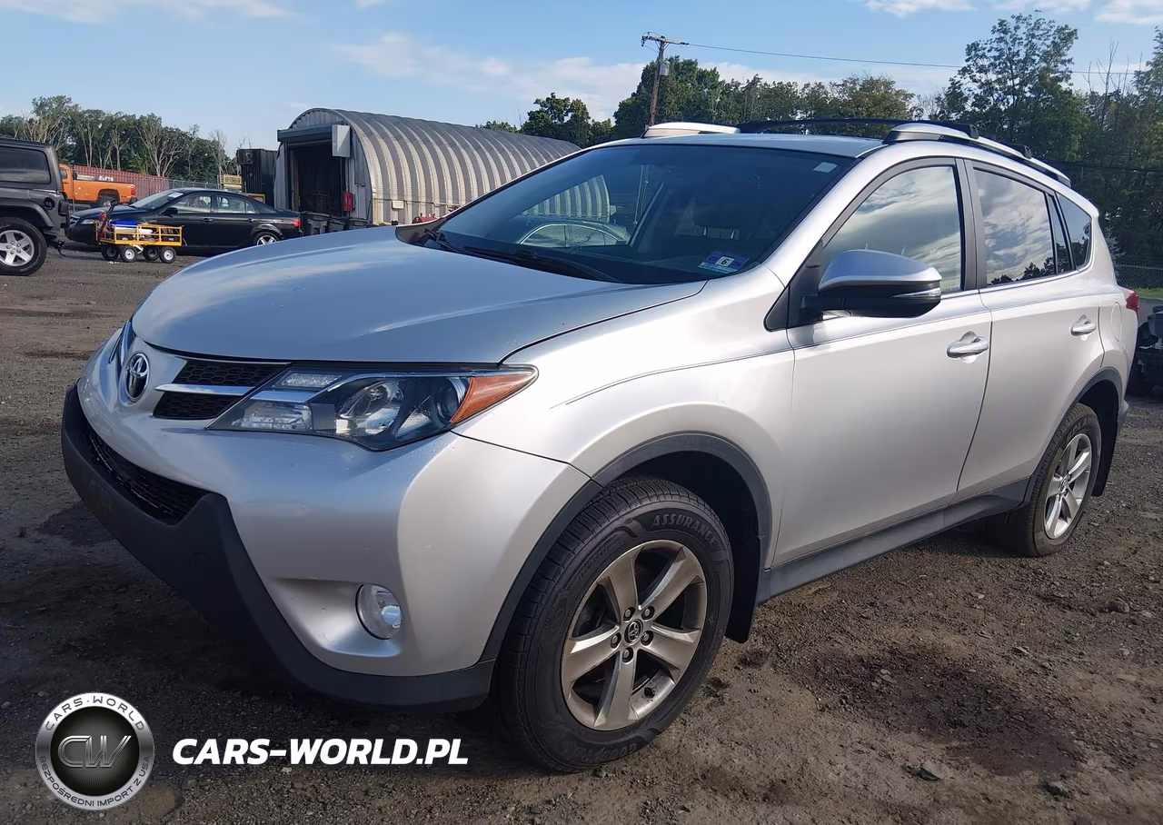 2015 Toyota Rav4 Xle VIN:2T3RFREV1FW328272 - 2