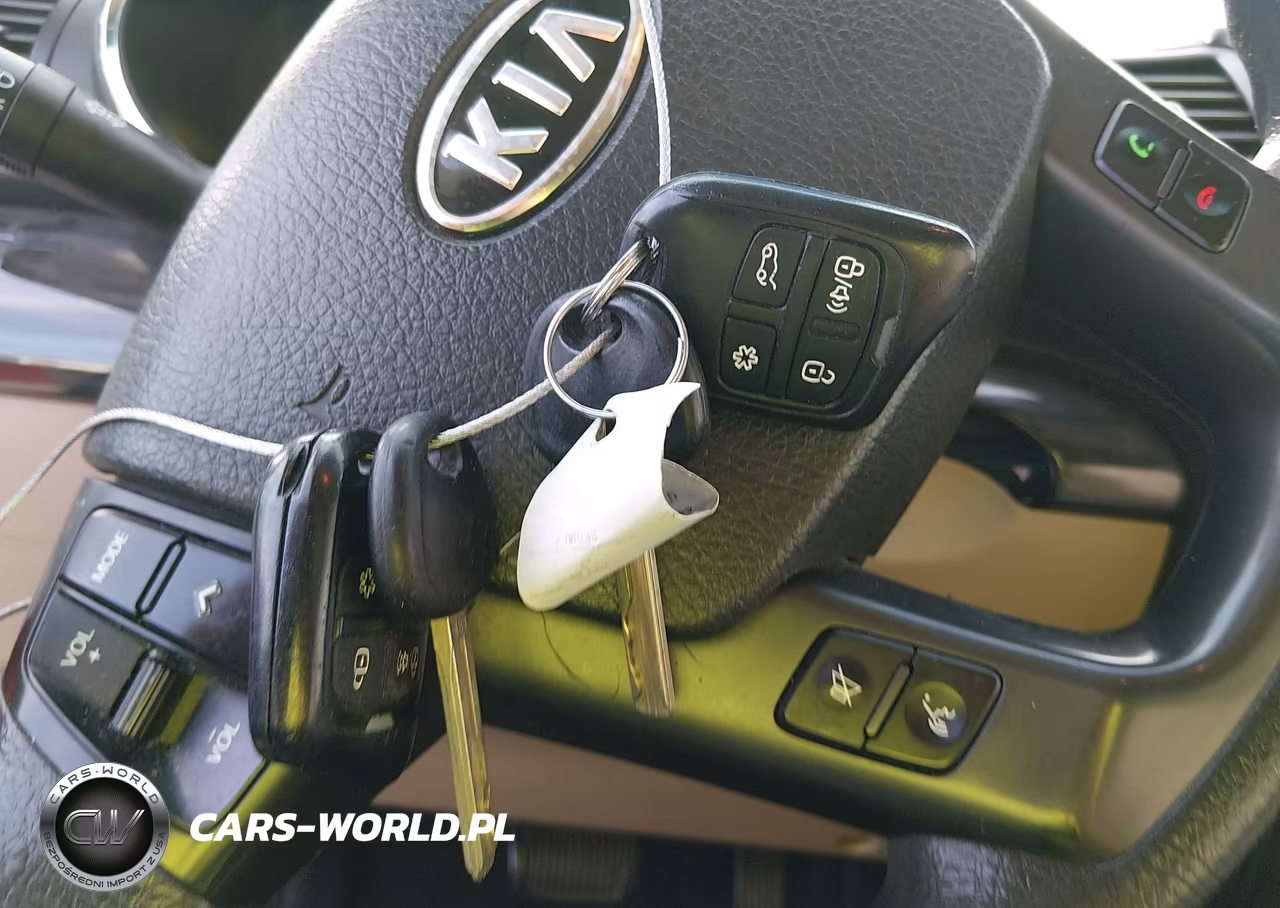 2012 Kia Sorento Lx V6 VIN:5XYKTDA29CG228374 - 11