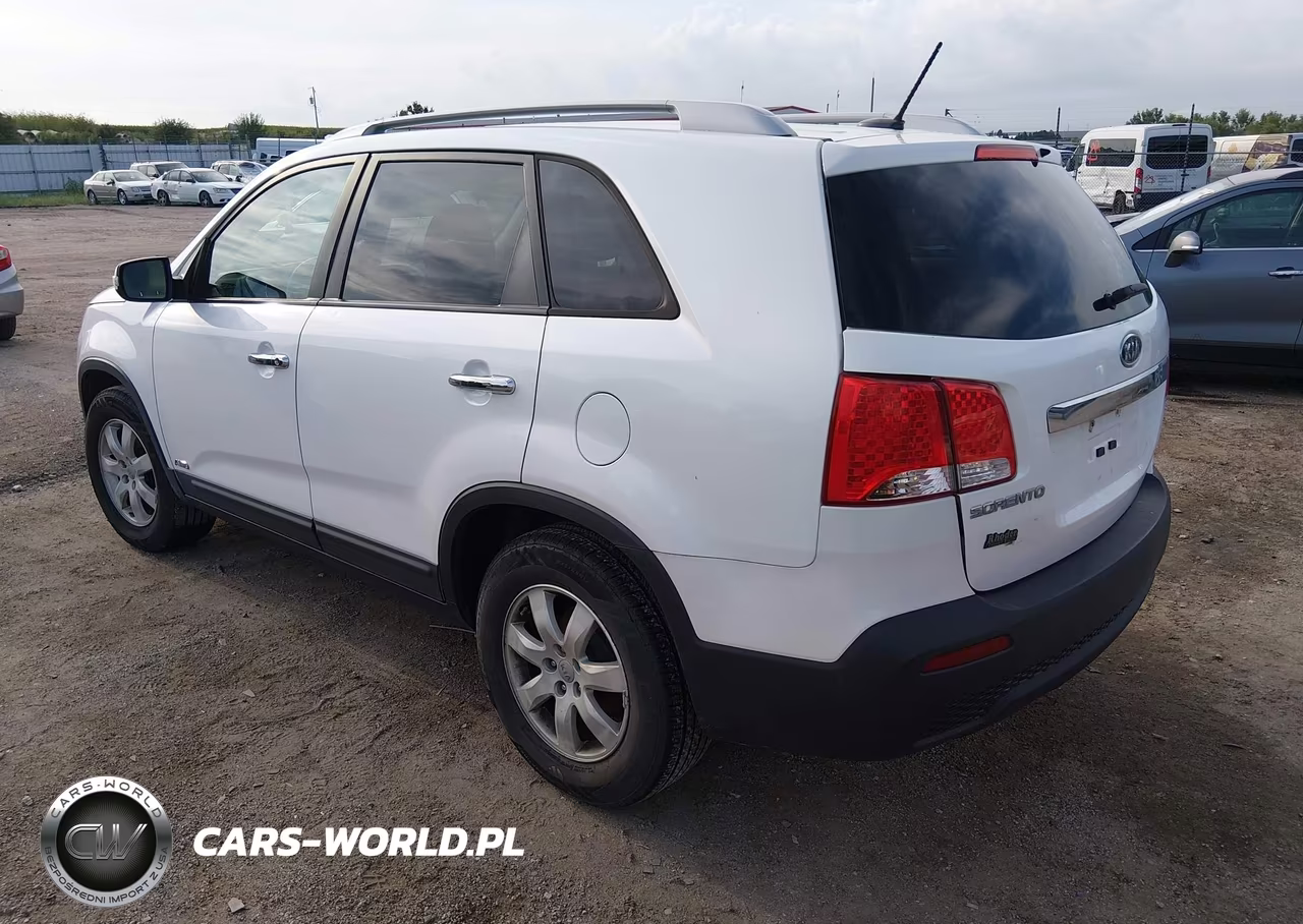 2012 Kia Sorento Lx V6 VIN:5XYKTDA29CG228374 - 3
