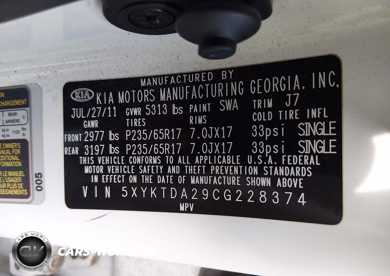 2012 Kia Sorento Lx V6 VIN:5XYKTDA29CG228374 - 9