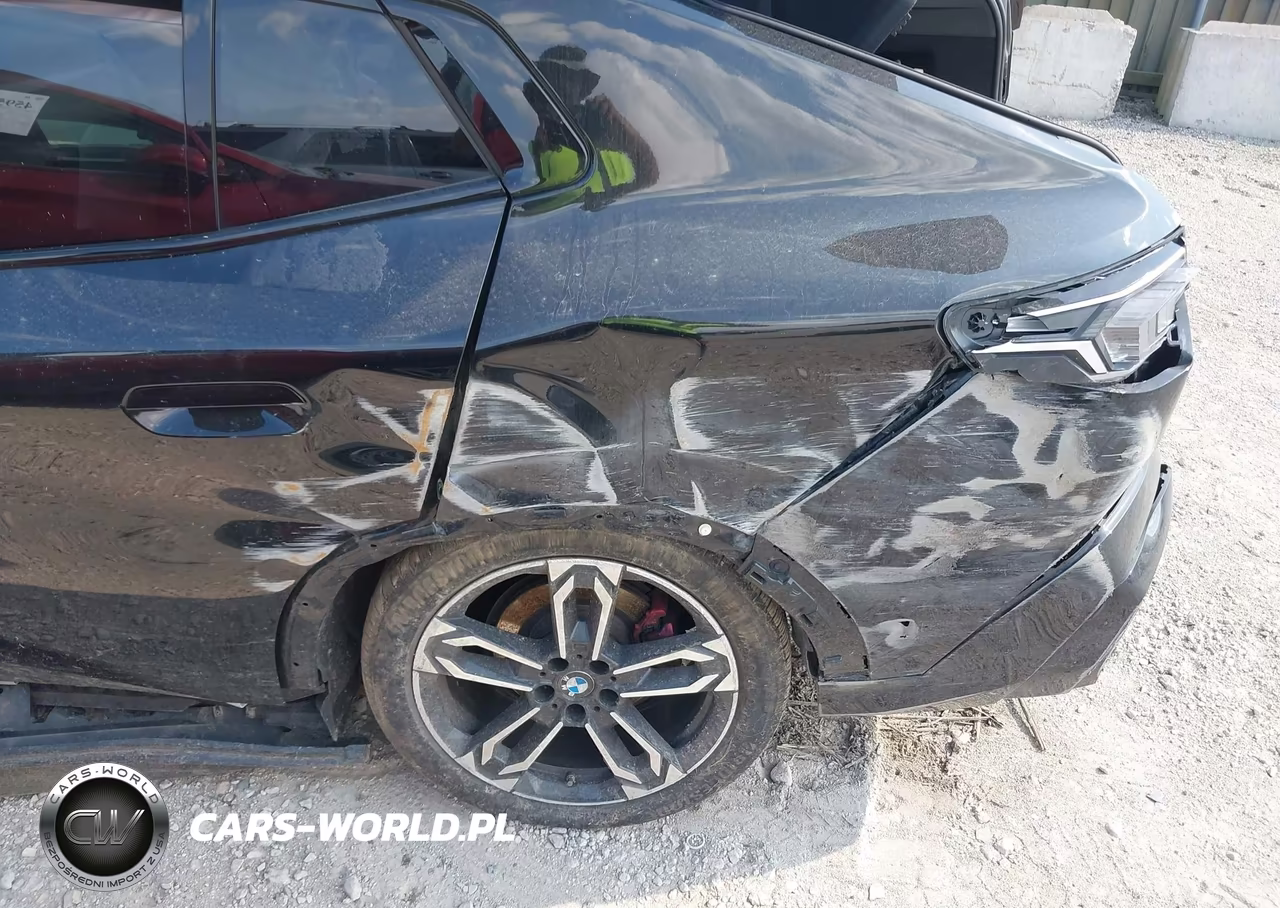 2025 BMW X2 xDrive28I VIN:WBX63GM07S5097968 - 6