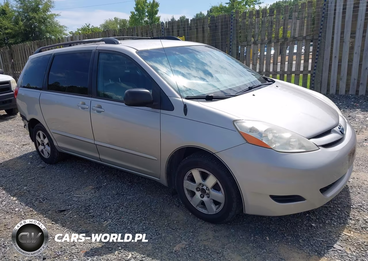 2009 Toyota Sienna Le