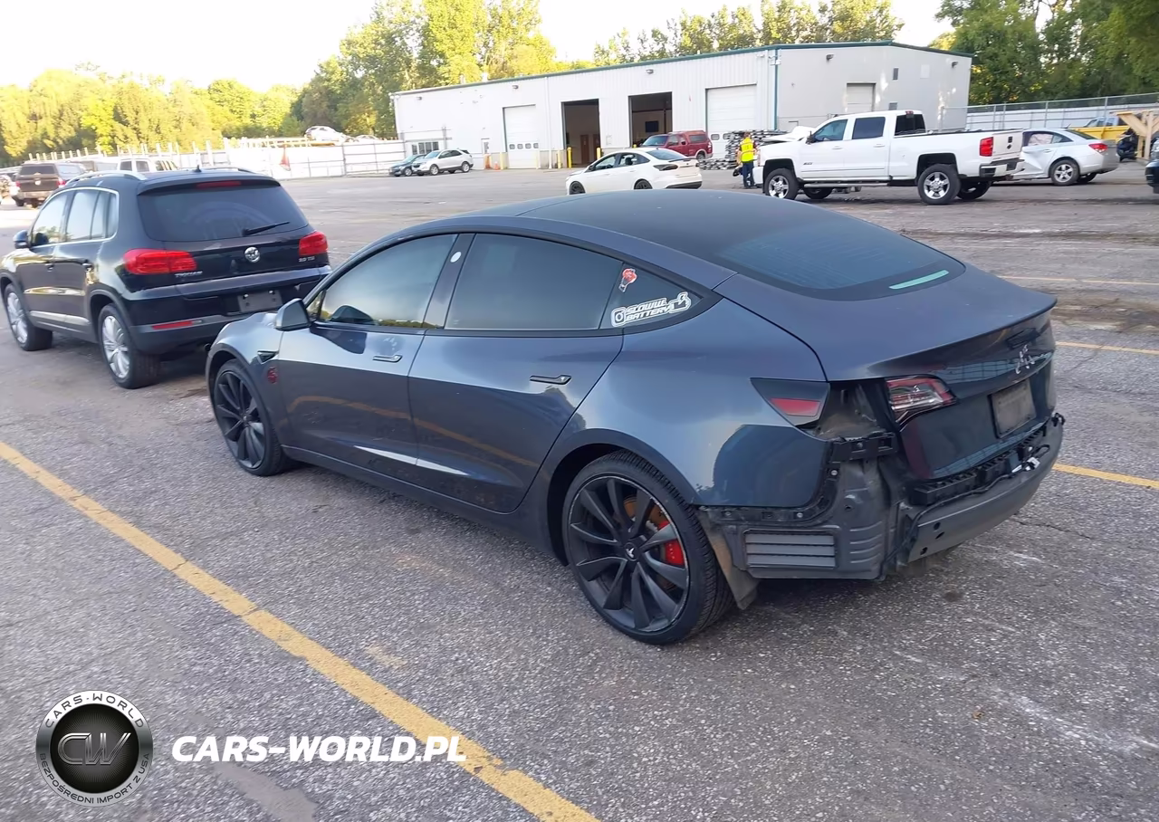 2020 Tesla Model 3 Performance Dual Motor All-Wheel Drive VIN:5YJ3E1ECXLF603390 - 3