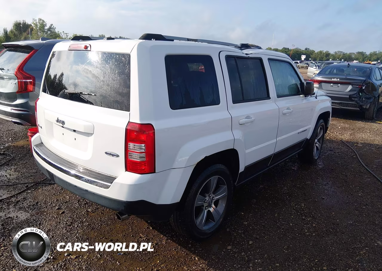 2016 Jeep Patriot High Altitude Edition VIN:1C4NJRFB3GD731167 - 4