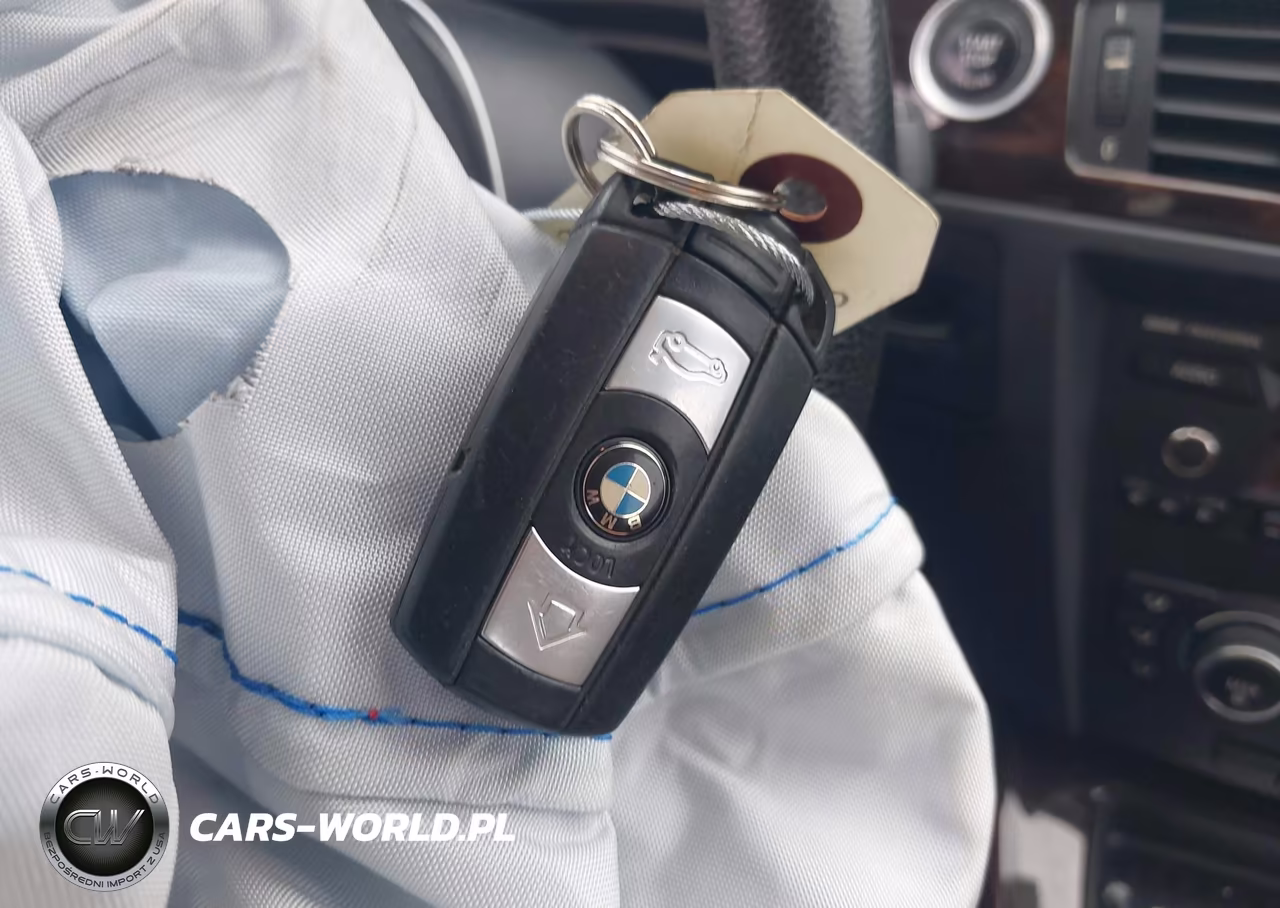 2010 BMW 328I xDrive VIN:WBAPK5C52AA648980 - 11