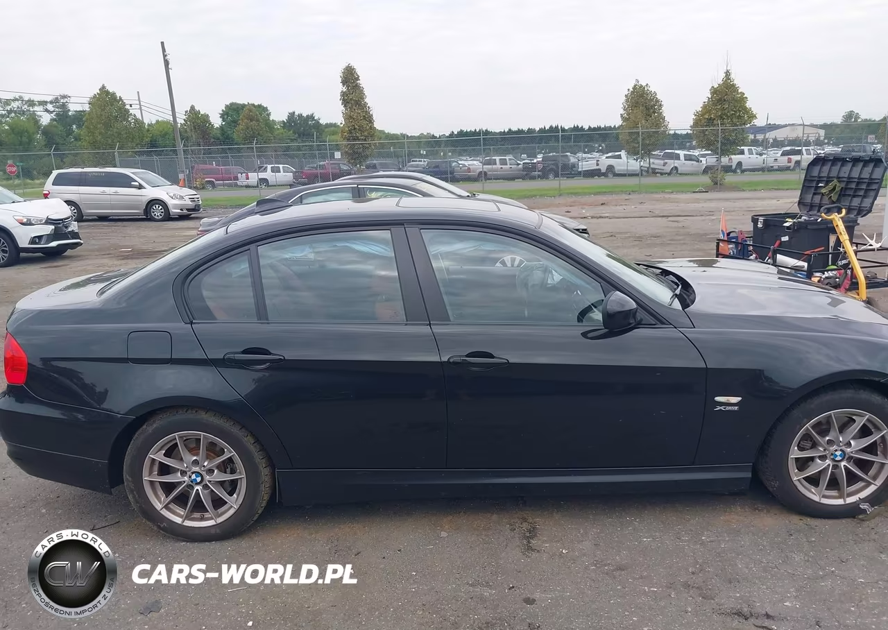 2010 BMW 328I xDrive VIN:WBAPK5C52AA648980 - 13