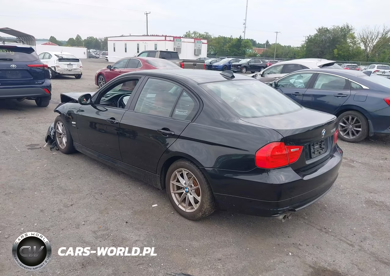 2010 BMW 328I xDrive VIN:WBAPK5C52AA648980 - 3