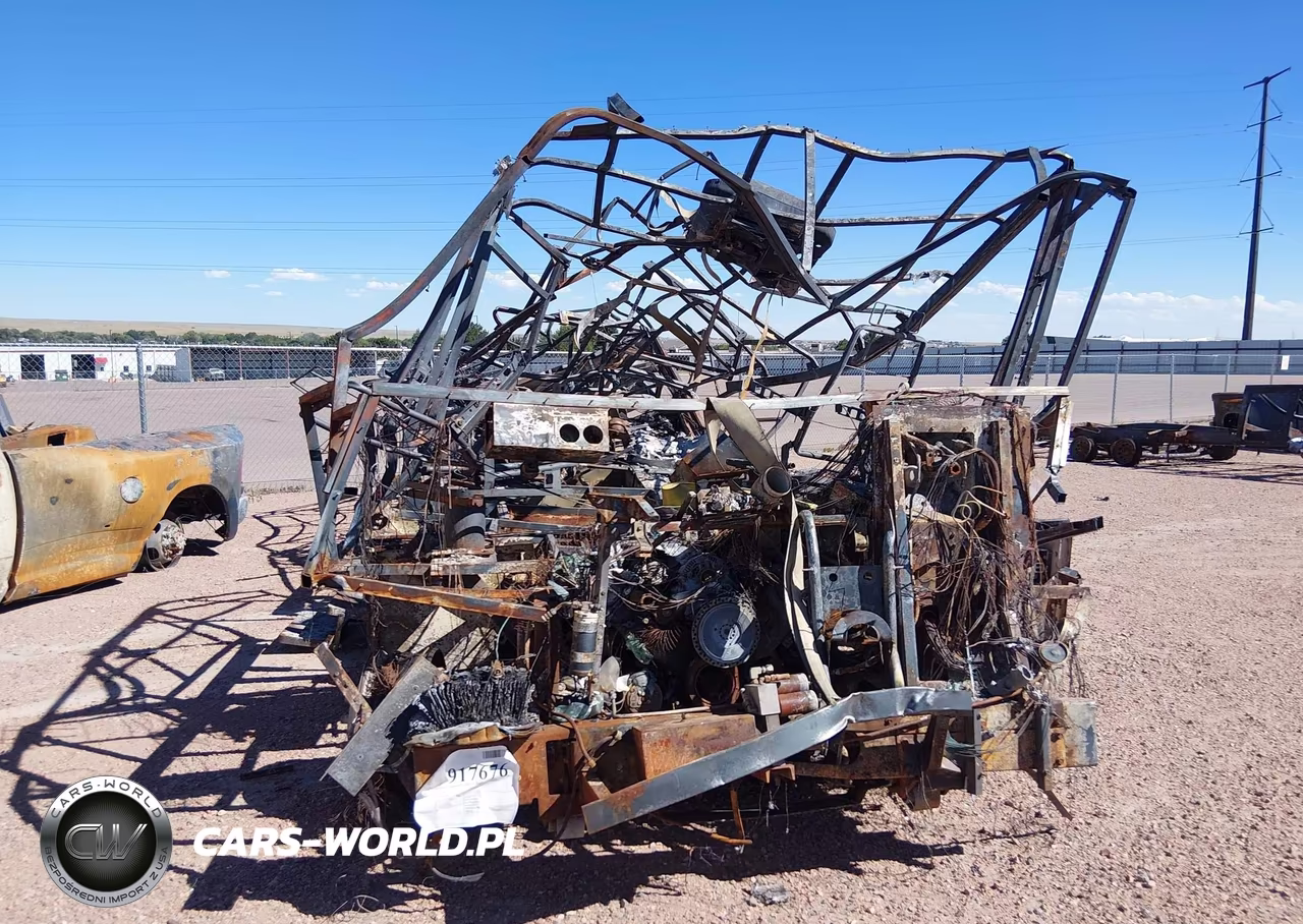 1999 Ford F550 Super Duty Stripped Chass VIN:3FCMF53S0XJA05492 - 6