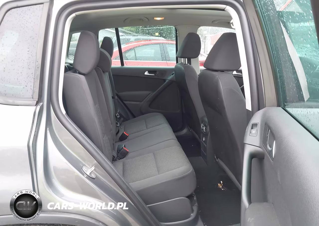 2013 Volkswagen Tiguan S VIN:WVGAV7AX8DW534131 - 8