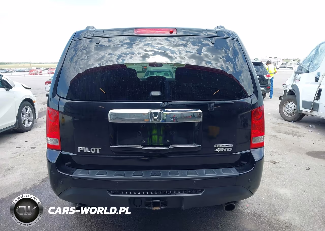 2015 Honda Pilot Touring VIN:5FNYF4H98FB041398 - 17