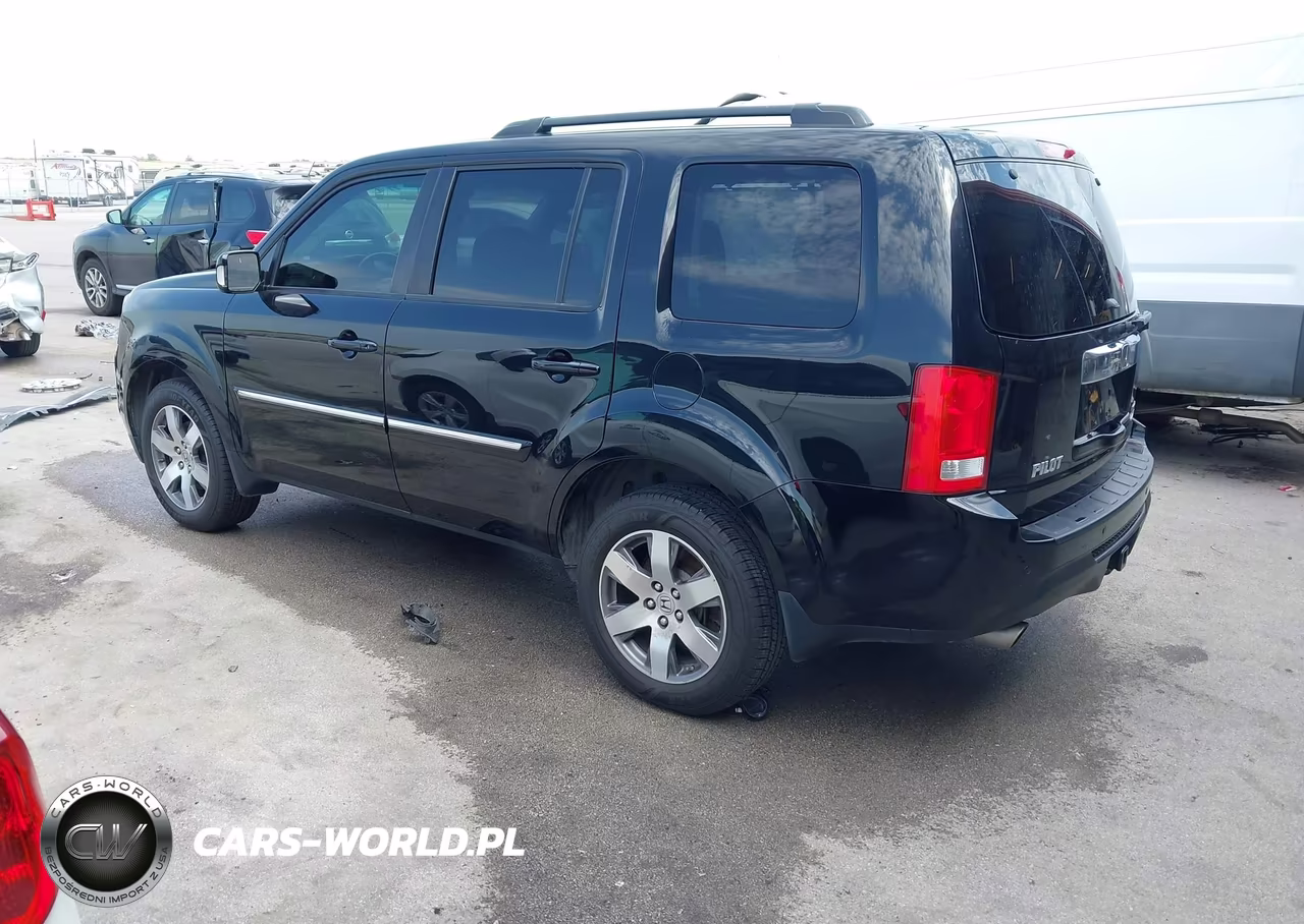 2015 Honda Pilot Touring VIN:5FNYF4H98FB041398 - 3