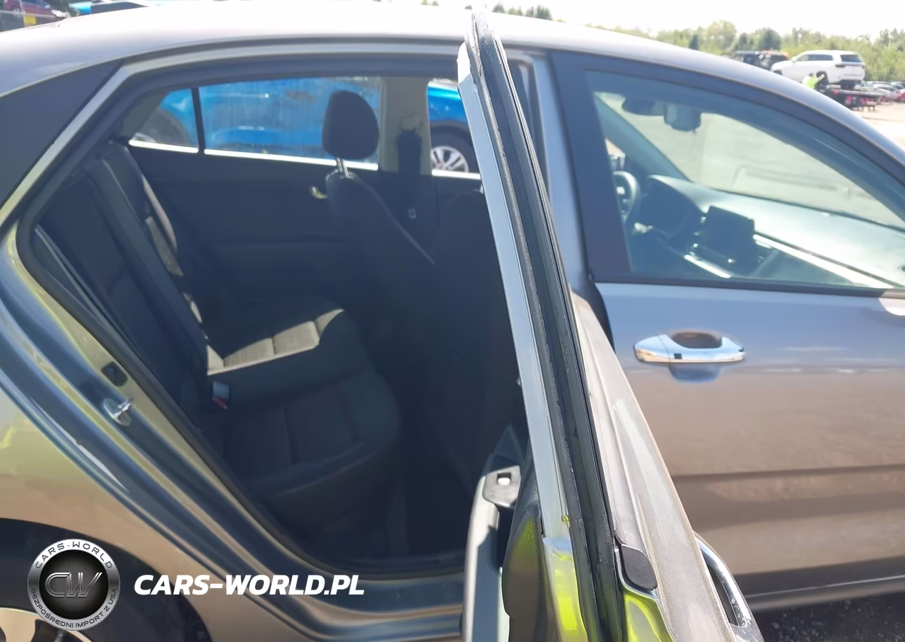2023 Kia Rio S VIN:3KPA24AD0PE539761 - 8