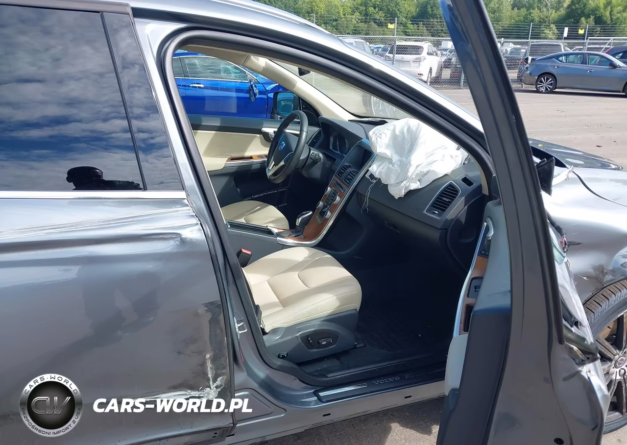 2017 Volvo Xc60 T6 Inscription VIN:YV449MRU1H2211547 - 5