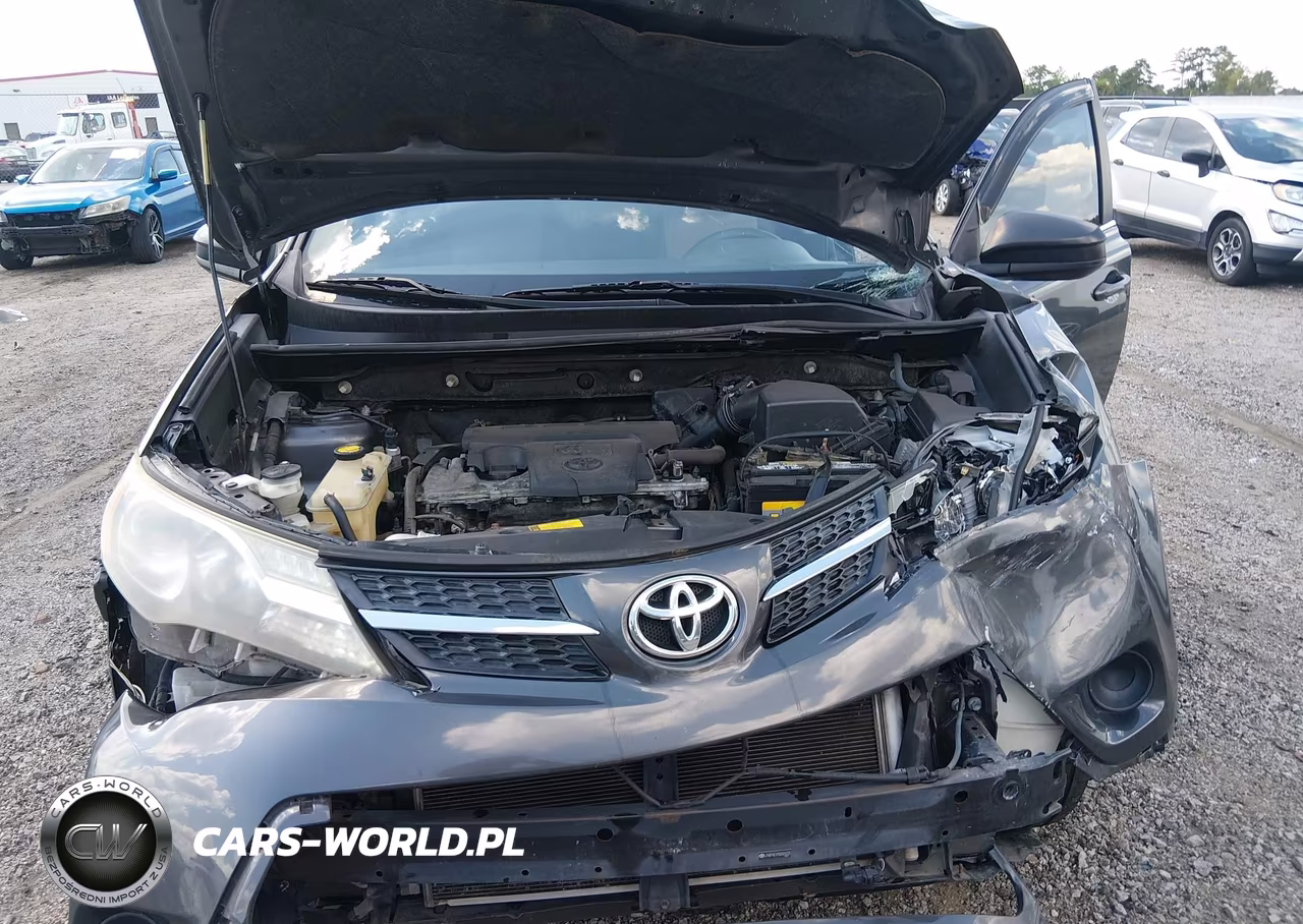 2013 Toyota Rav4 Le VIN:JTMZFREV1DD024255 - 10