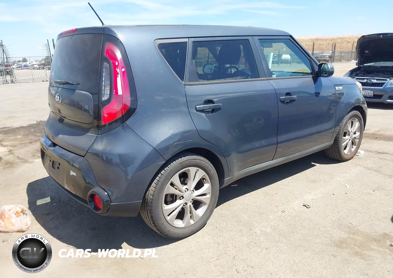 2016 Kia Soul + VIN:KNDJP3A56G7249075 - 4