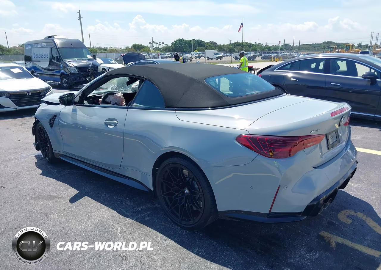2025 BMW M4 Competition xDrive VIN:WBS43BA03SCT59162 - 3