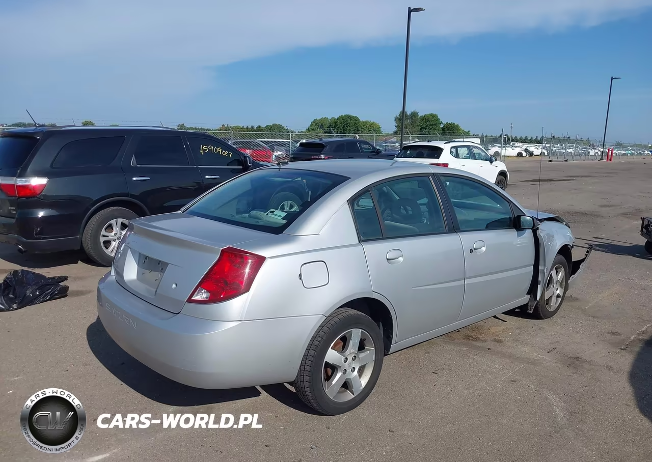 2007 Saturn Ion 3 VIN:1G8AL55FX7Z115419 - 4