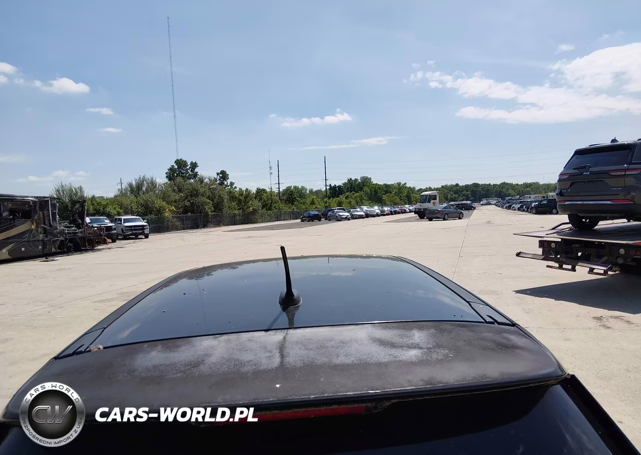 2015 Nissan Rogue S VIN:KNMAT2MT6FP579023 - 12