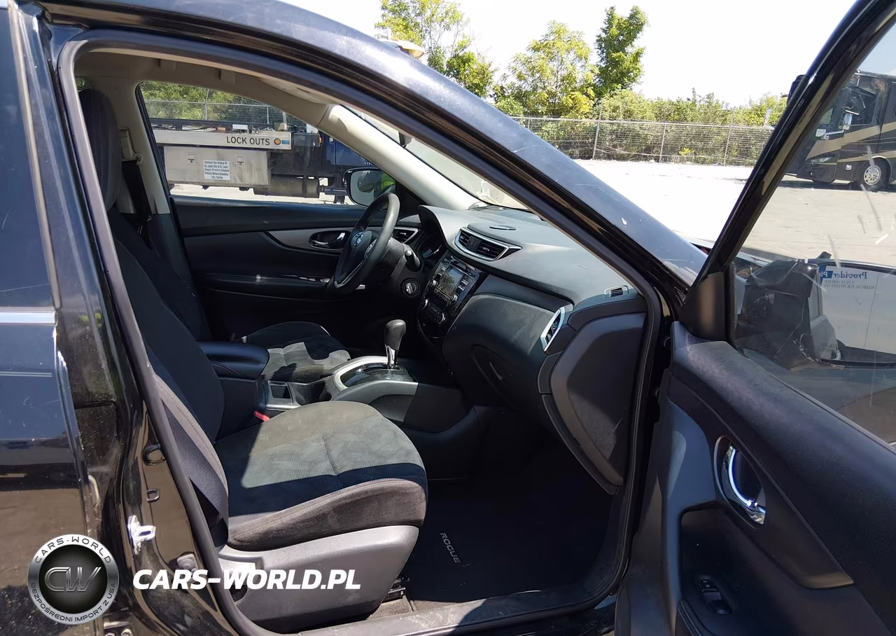 2015 Nissan Rogue S VIN:KNMAT2MT6FP579023 - 5