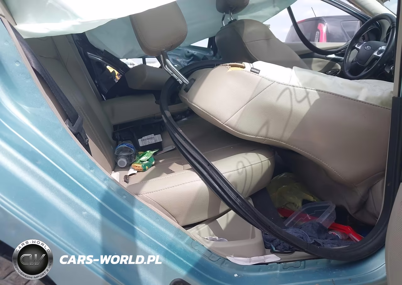 2012 Ford Focus Sel VIN:1FAHP3H27CL357917 - 8