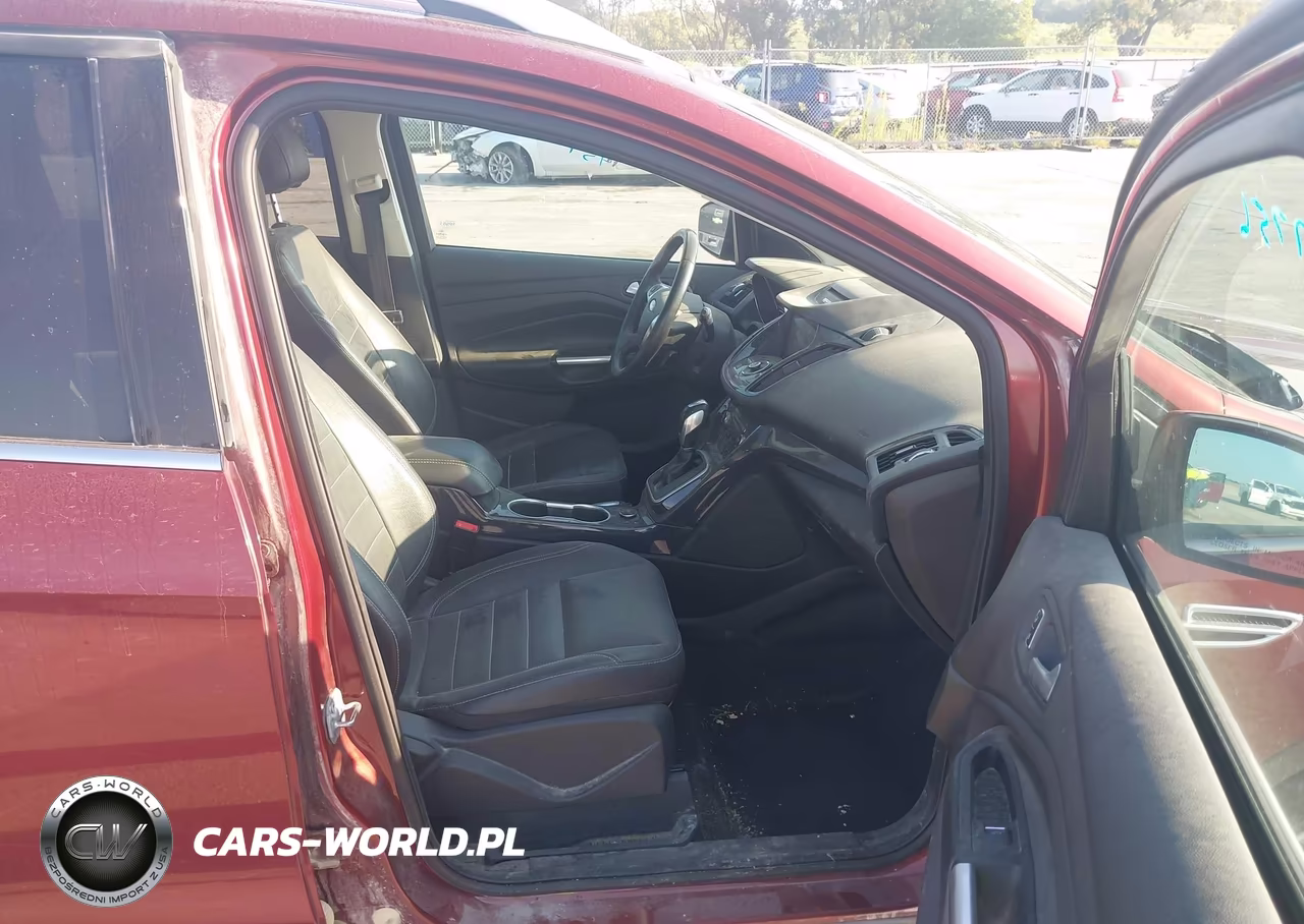 2014 Ford Escape Titanium VIN:1FMCU9J90EUA51044 - 5