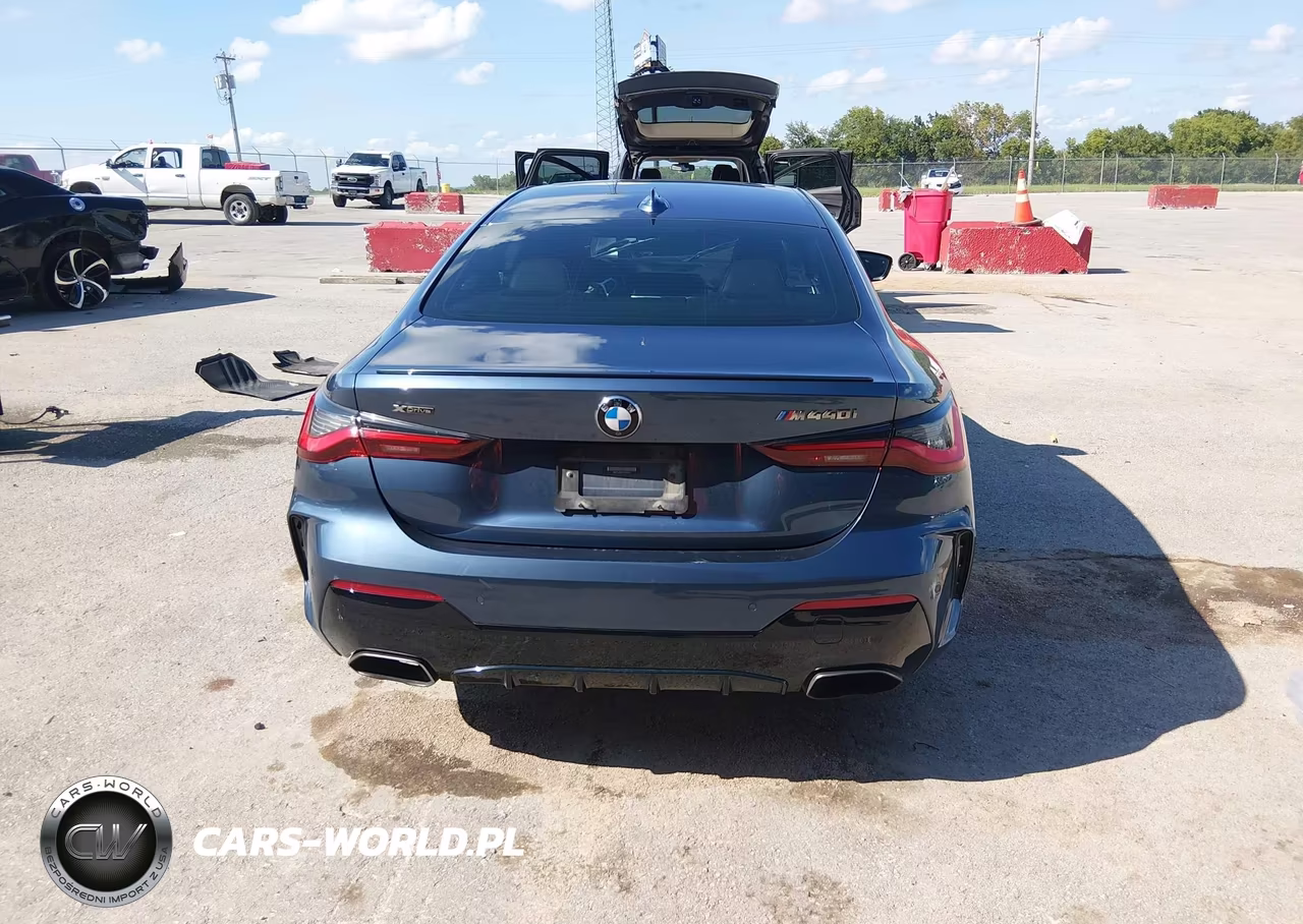 2021 BMW M440I xDrive VIN:WBA13AR01MCF67021 - 17