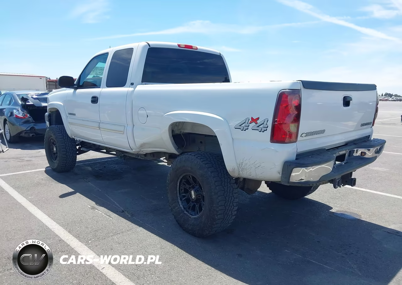 2003 Chevrolet Silverado 2500Hd Lt VIN:1GCHK29U23E245033 - 3
