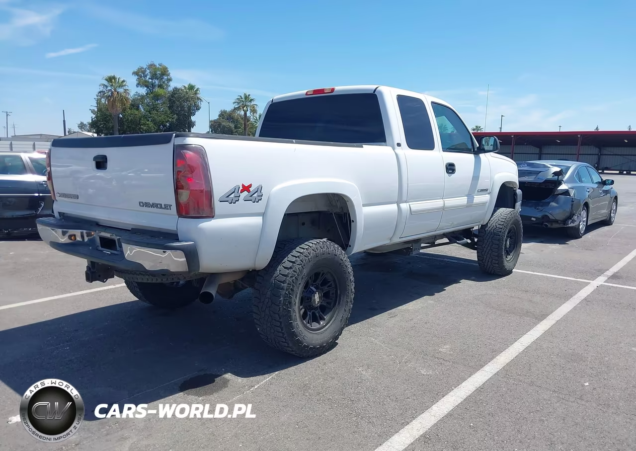 2003 Chevrolet Silverado 2500Hd Lt VIN:1GCHK29U23E245033 - 4