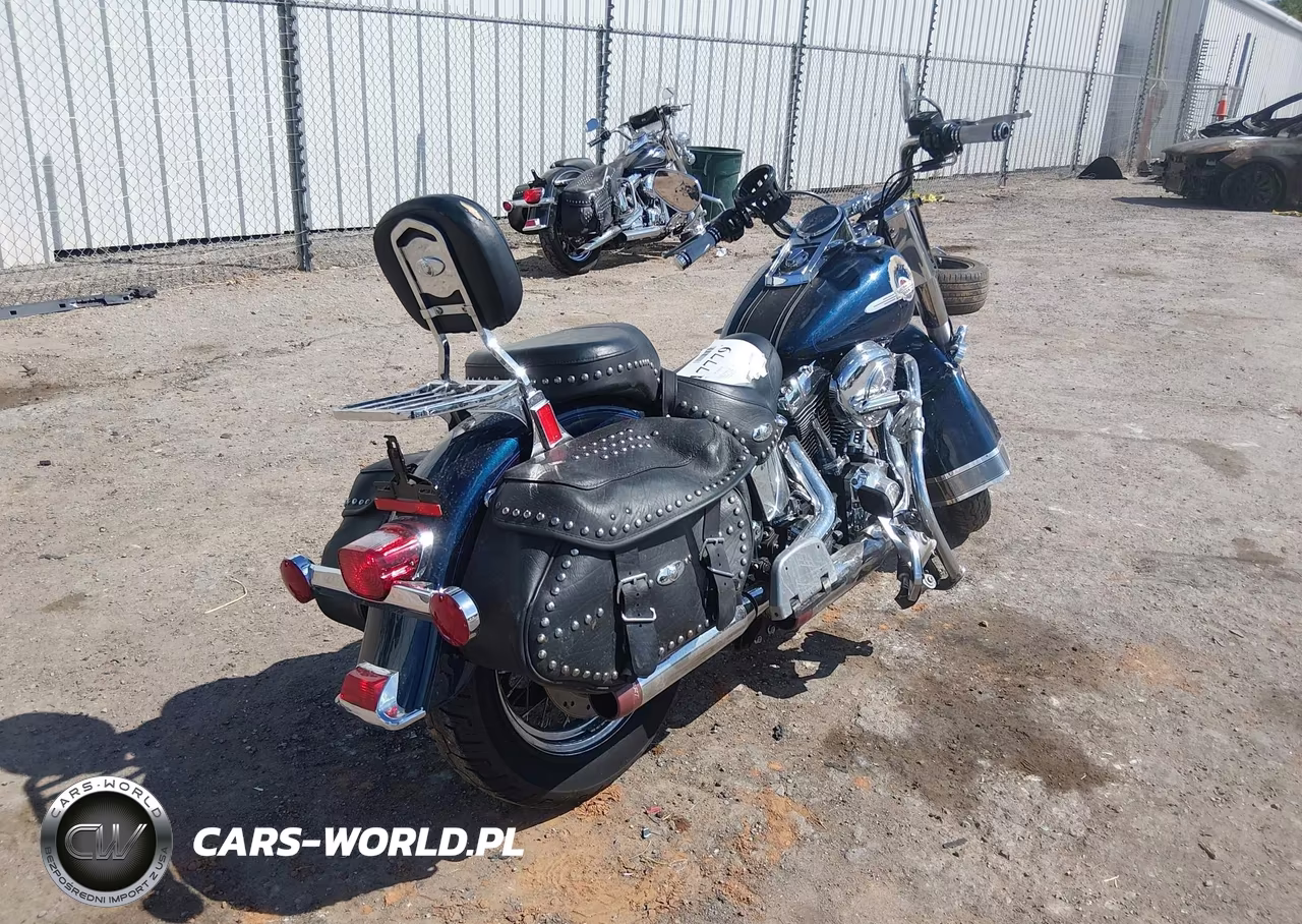 2004 Harley-Davidson Flstci VIN:1HD1BWB104Y083779 - 4