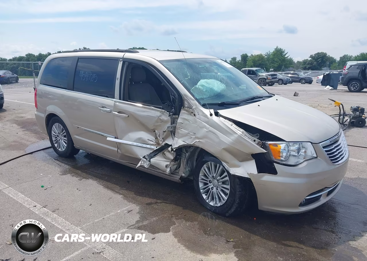 2015 Chrysler Town & Country Touring-L VIN:2C4RC1CG5FR676553 - 1