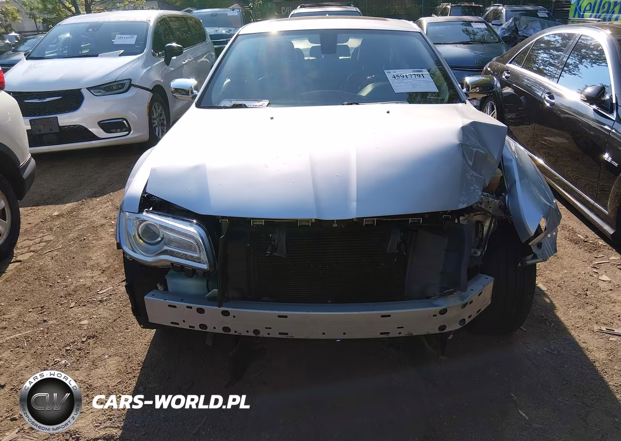 2020 Chrysler 300 Limited VIN:2C3CCAEG8LH108600 - 6