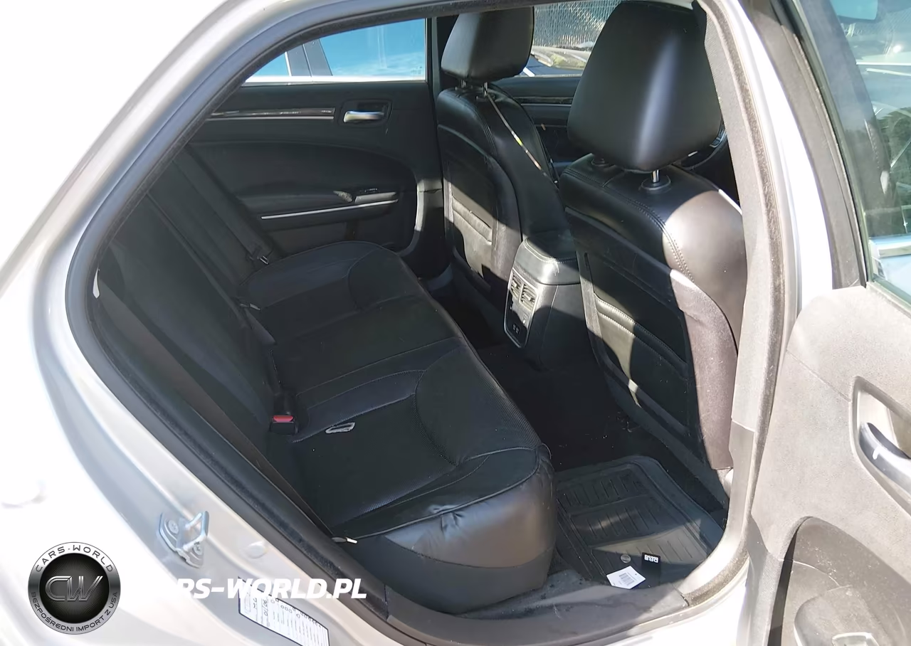 2020 Chrysler 300 Limited VIN:2C3CCAEG8LH108600 - 8