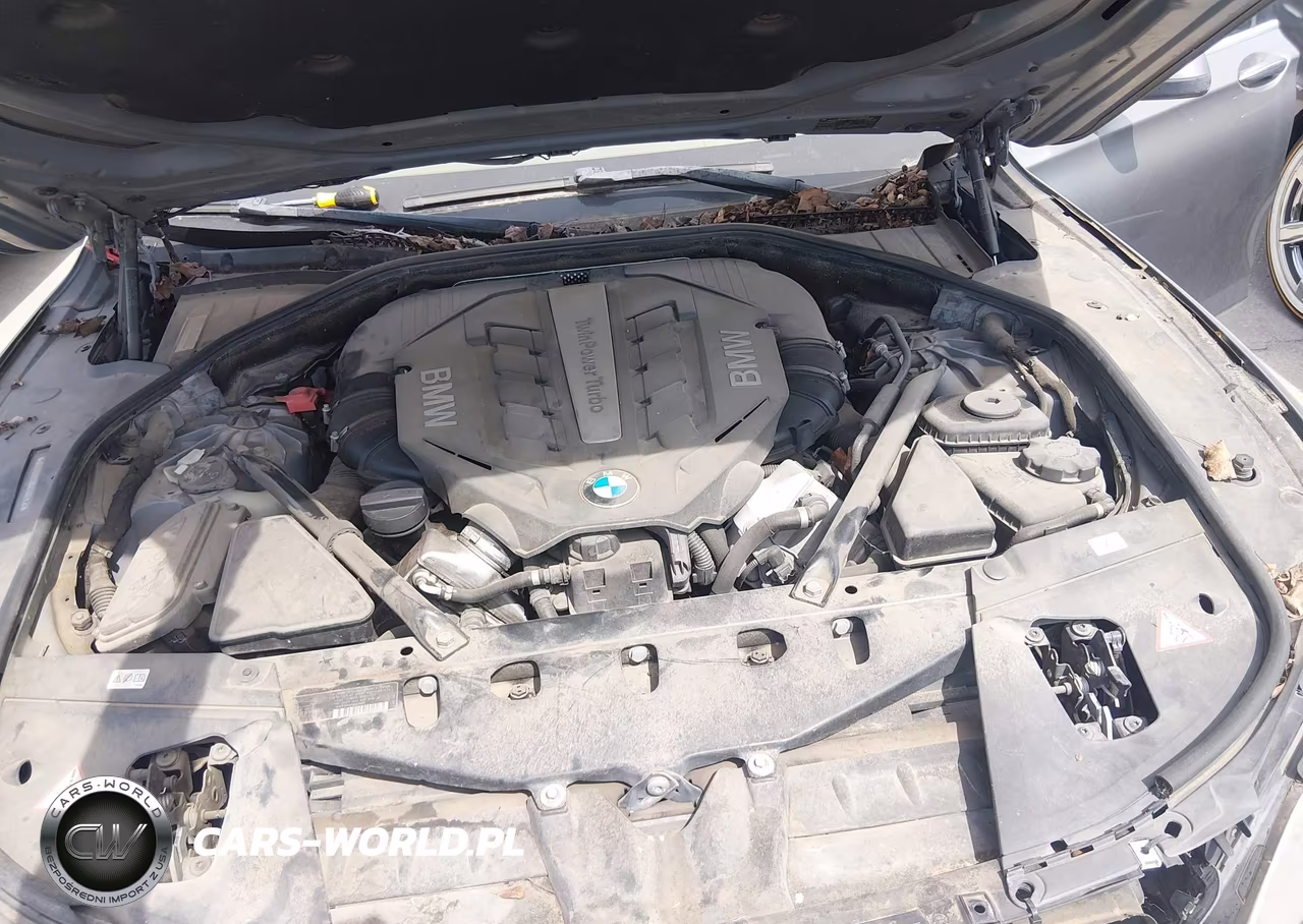 2012 BMW 750Li VIN:WBAKB8C50CC964963 - 10
